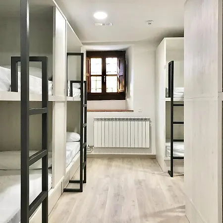 Quartier Jabalquinto Hostel *