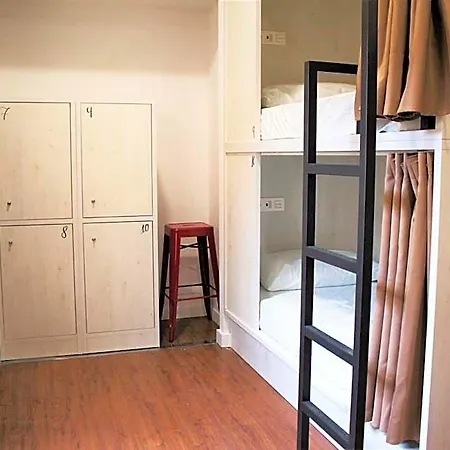 Hostel Quartier Jabalquinto *