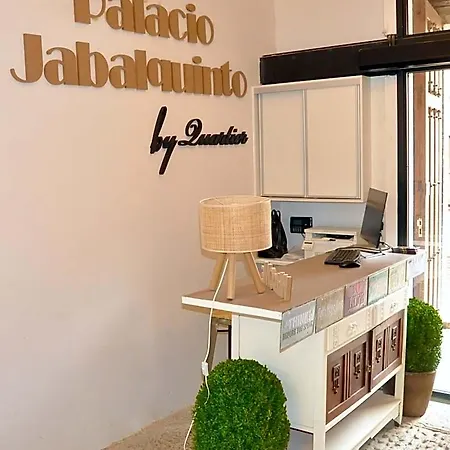 Hostel Quartier Jabalquinto León