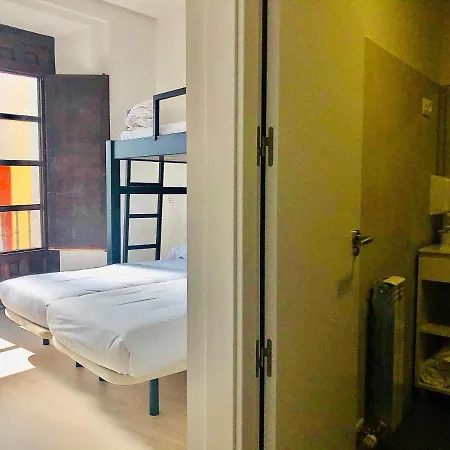 Hostel Quartier Jabalquinto *