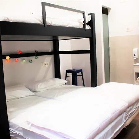 Quartier Jabalquinto Hostel León