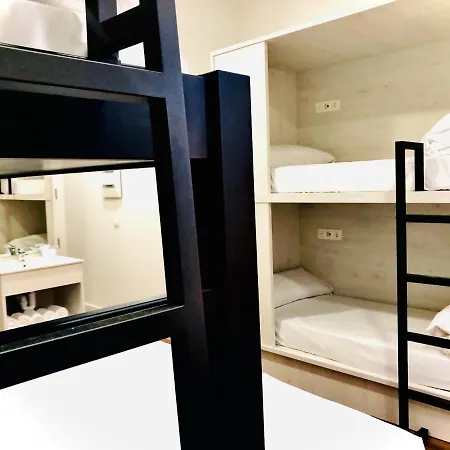 Quartier Jabalquinto Hostel