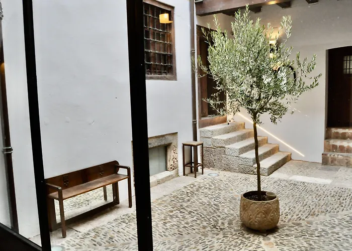 旅馆 Quartier Jabalquinto 莱昂