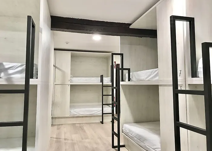 호스텔 Quartier Jabalquinto *